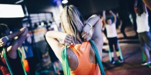 køb en træningselastik til hjemmetræning